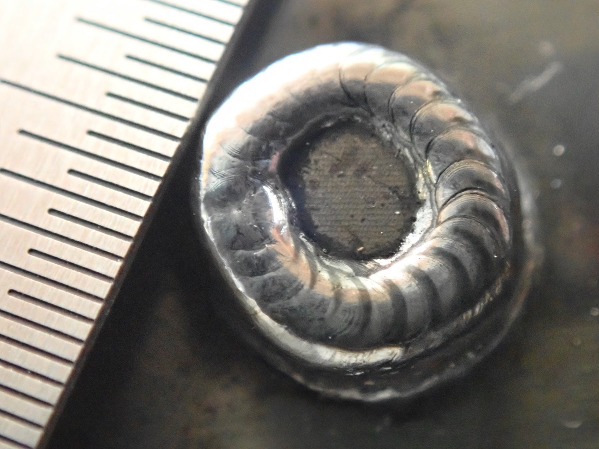 丸ボス形状肉盛り 丸ボス形状肉盛り