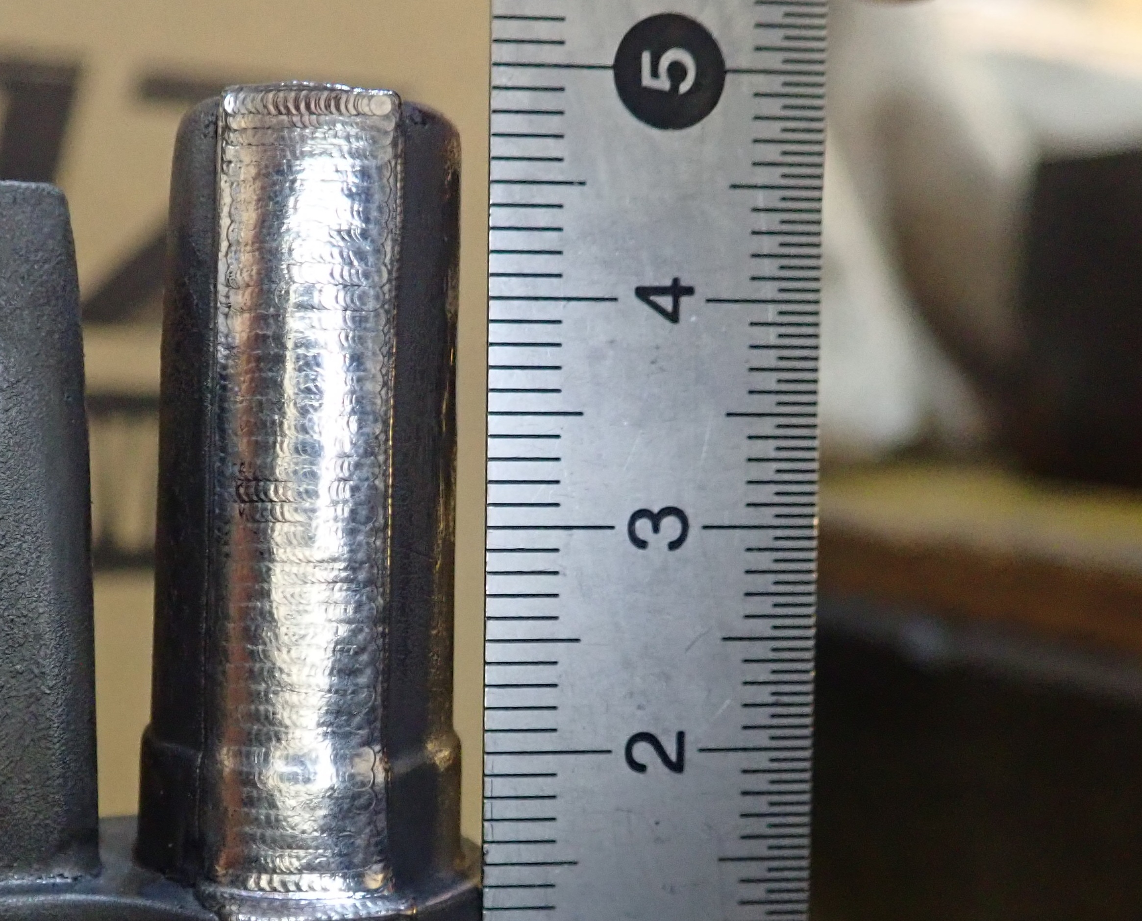 ボス形状への肉盛り溶接